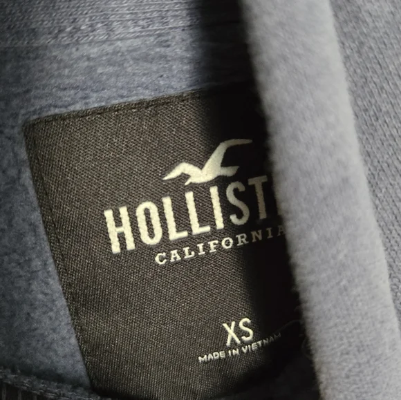 Men's Hollister Sweatshirt - Picture 5 of 6